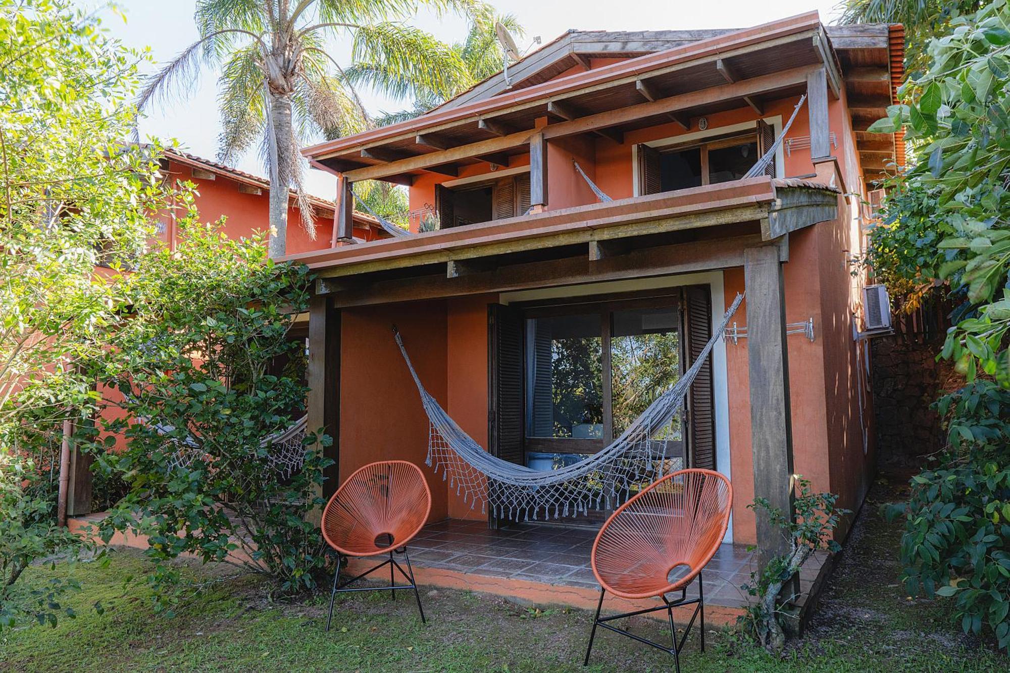 Pousada Villa Agrifoglio Praia do Rosa Bagian luar foto